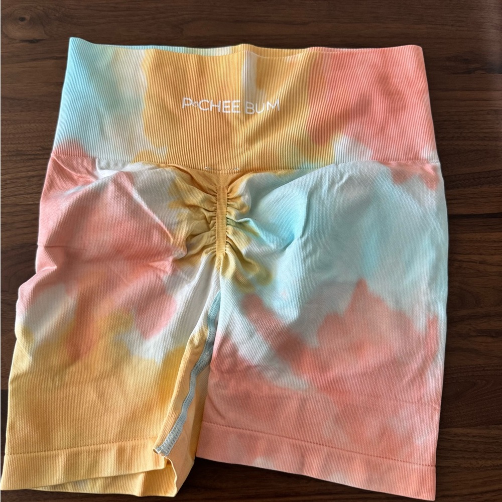 Scrunch shorts